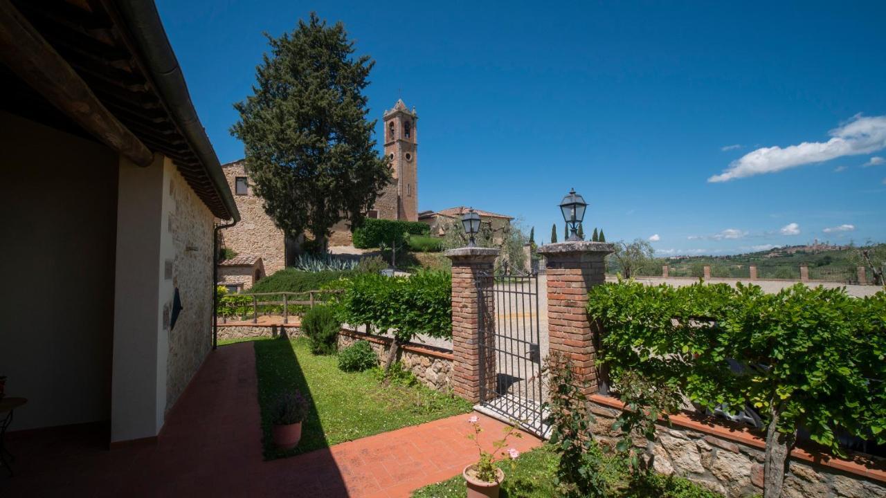 Agriturismo Castello Di Montauto سان جيمينيانو المظهر الخارجي الصورة