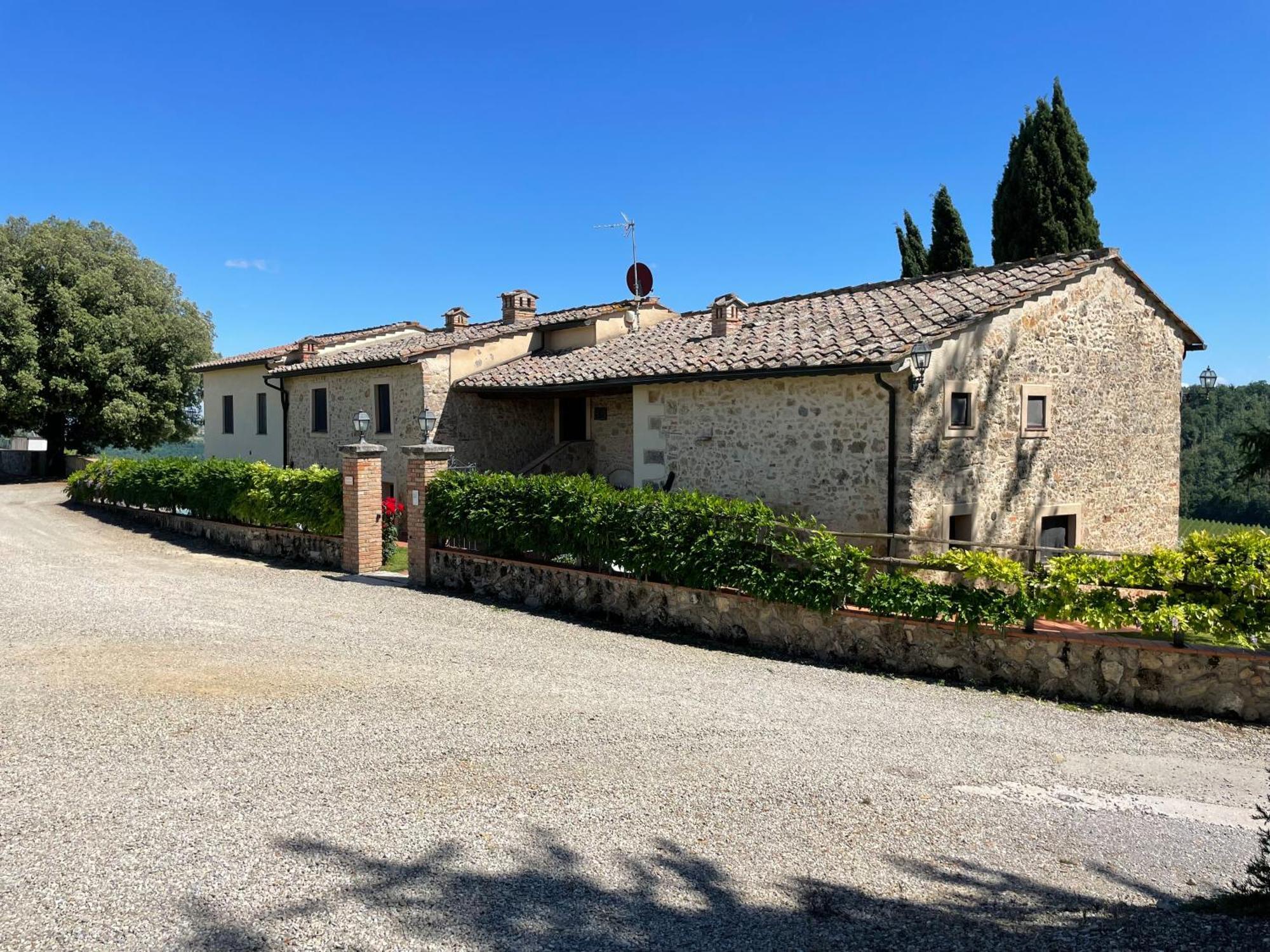 Agriturismo Castello Di Montauto سان جيمينيانو المظهر الخارجي الصورة
